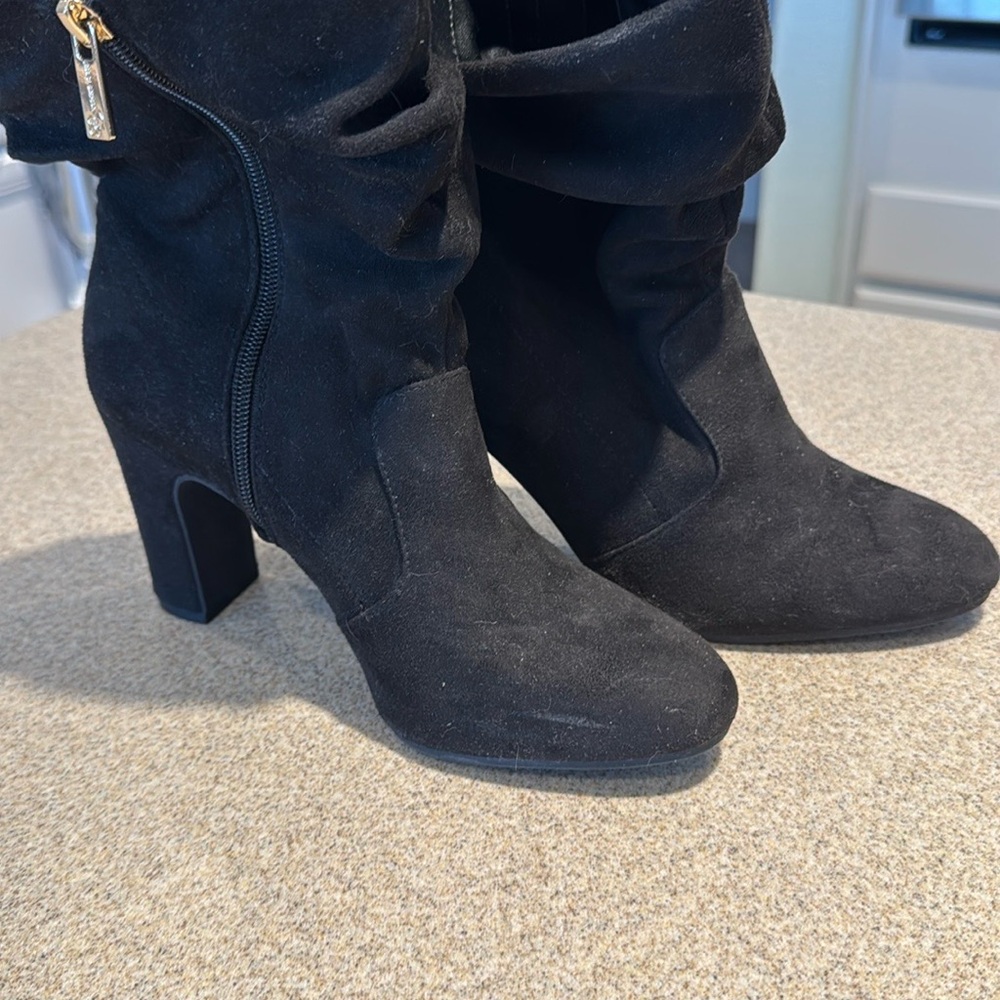 Elegant Black Women's Boots